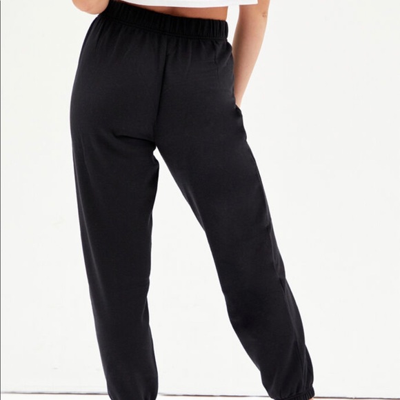 PacSun Women’s Classic Black Sweatpants - Picture 7 of 9
